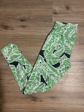ALO Yoga Green Leaf Print Leggings